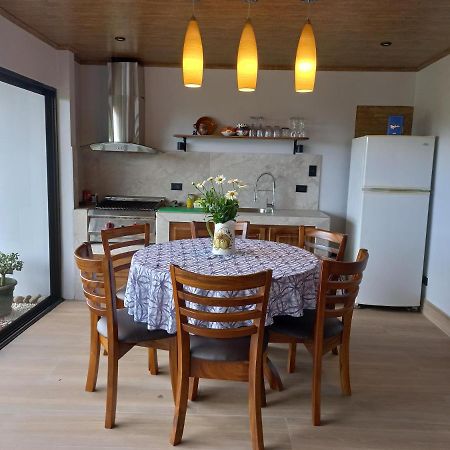 Zarcero Espectacular Casa De Montana Con Jacuzzi, Chimenea A Lena Y Bbqヴィラ エクステリア 写真